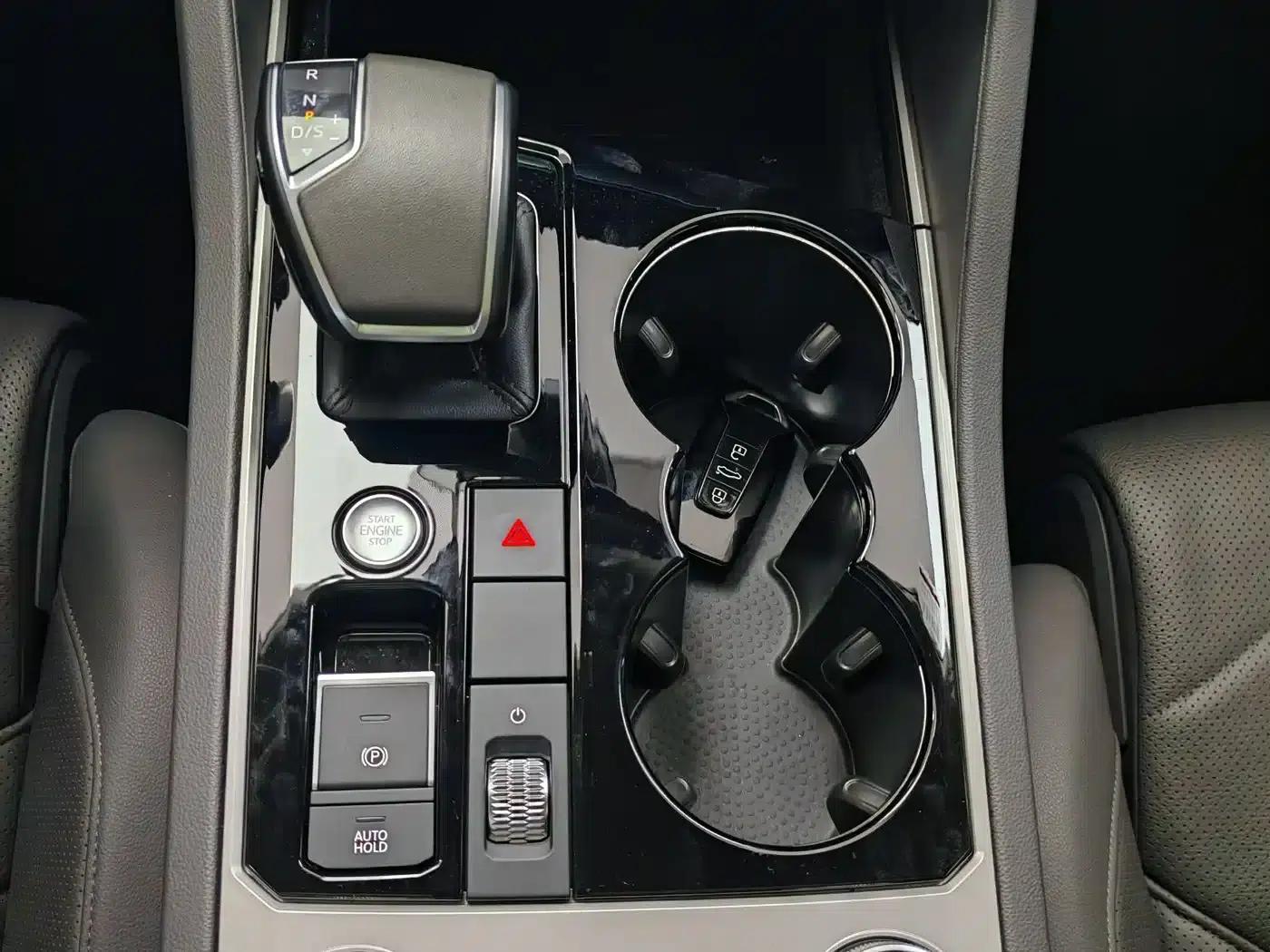 Touareg 2019 2.0TSI R-Line Edition (China VI Emission Standard) — миниатюра 14