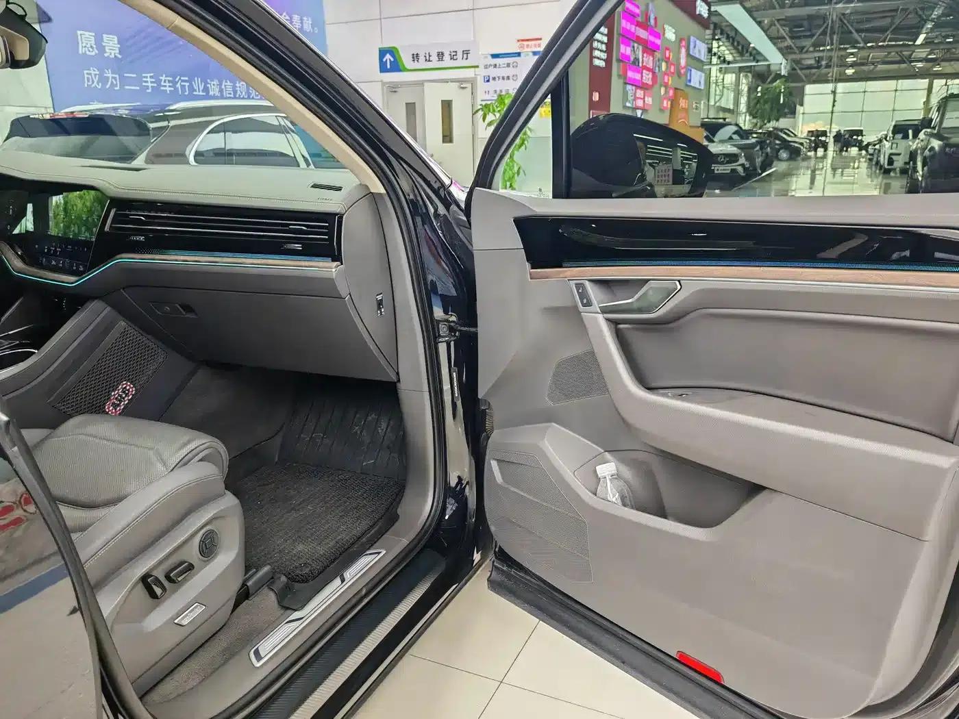 Touareg 2019 2.0TSI R-Line Edition (China VI Emission Standard) — миниатюра 21