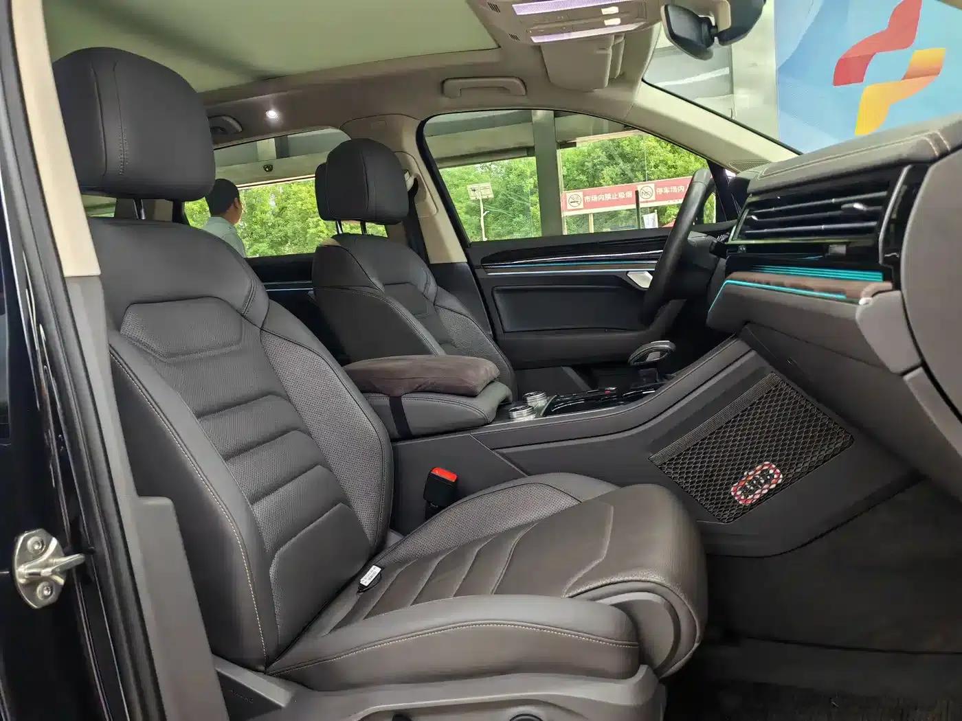 Touareg 2019 2.0TSI R-Line Edition (China VI Emission Standard) — миниатюра 22