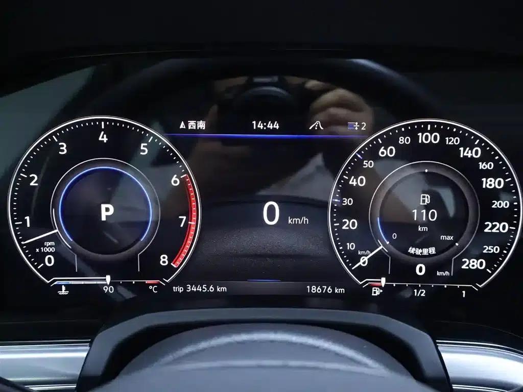 2022 Volkswagen Touareg 3.0TSI R-Line, Obsidian Black Sport Package — миниатюра 15