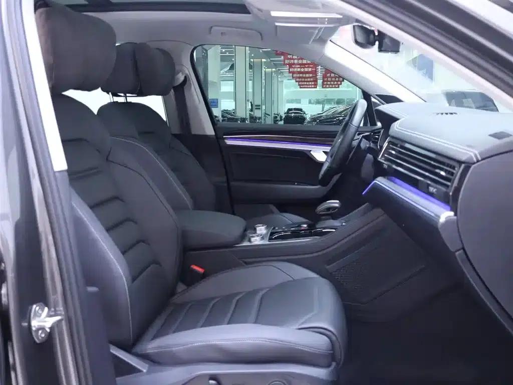 2022 Volkswagen Touareg 3.0TSI R-Line, Obsidian Black Sport Package — миниатюра 20