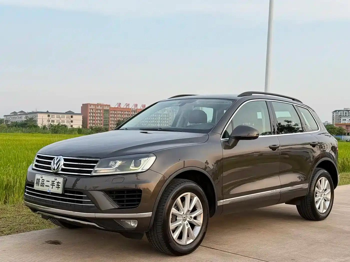 Touareg 2016 3.0TSI Standard Edition — миниатюра 1