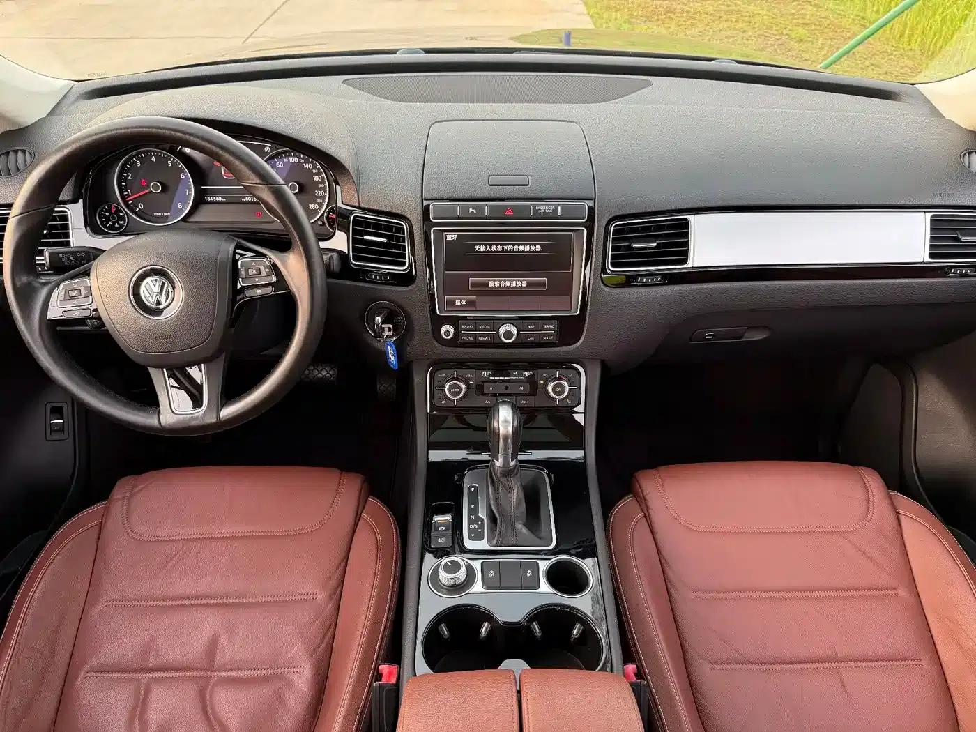 Touareg 2016 3.0TSI Standard Edition — миниатюра 14