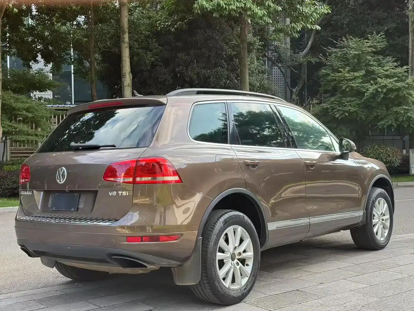 Touareg 2012 R-Line Luxury — миниатюра 6