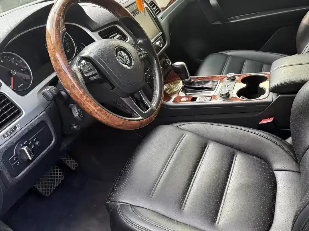 Touareg 2012 R-Line Luxury — миниатюра 7