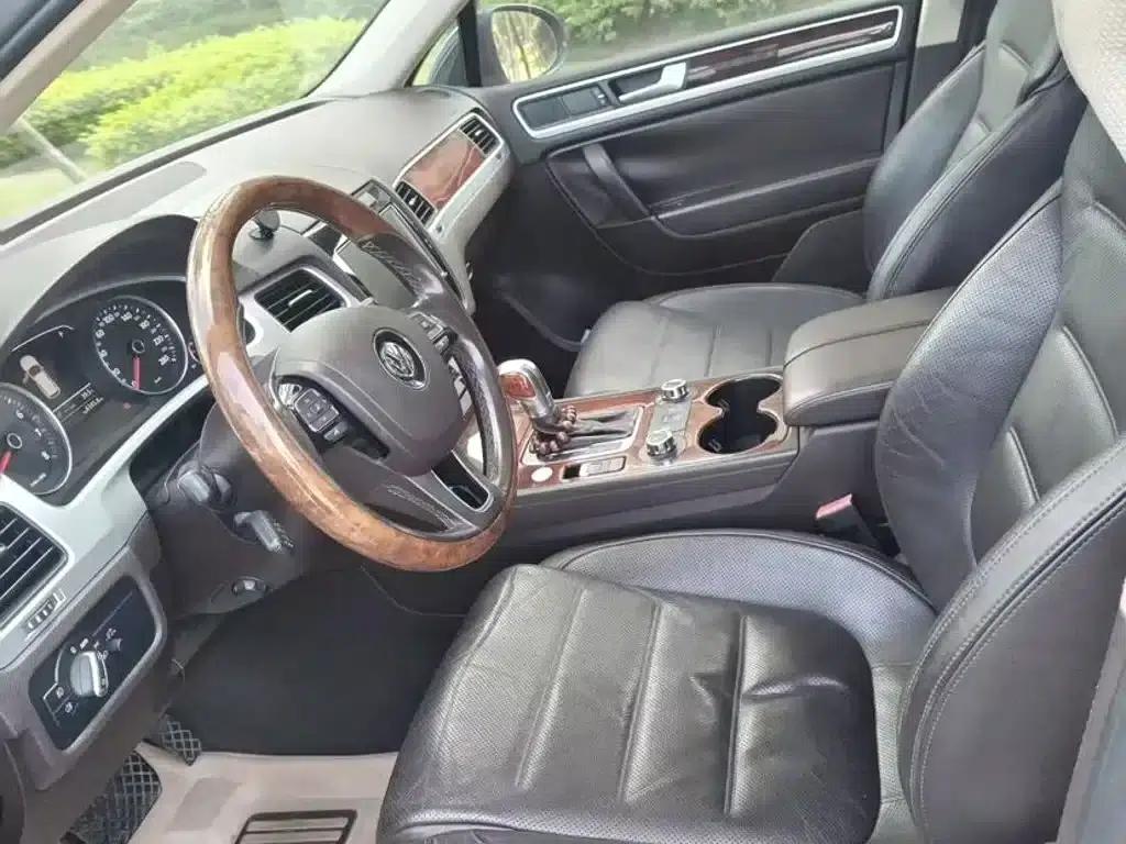 Touareg 2012 R-Line Luxury — миниатюра 4