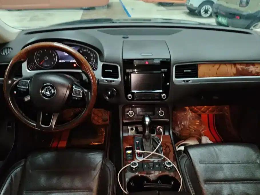 2011 Touareg 3.0TSI Standard Edition — миниатюра 12