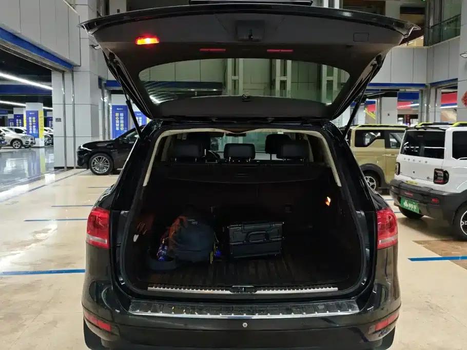 2011 Touareg 3.0TSI Standard Edition — миниатюра 4