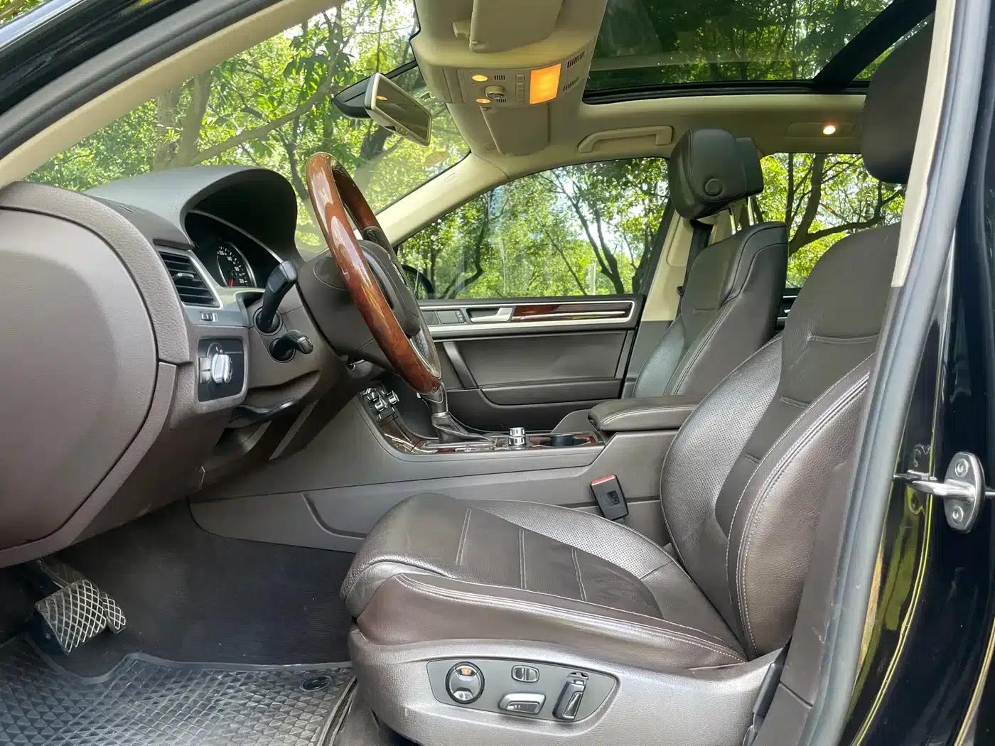 2015 Touareg 3.0TSI Comfort — миниатюра 4