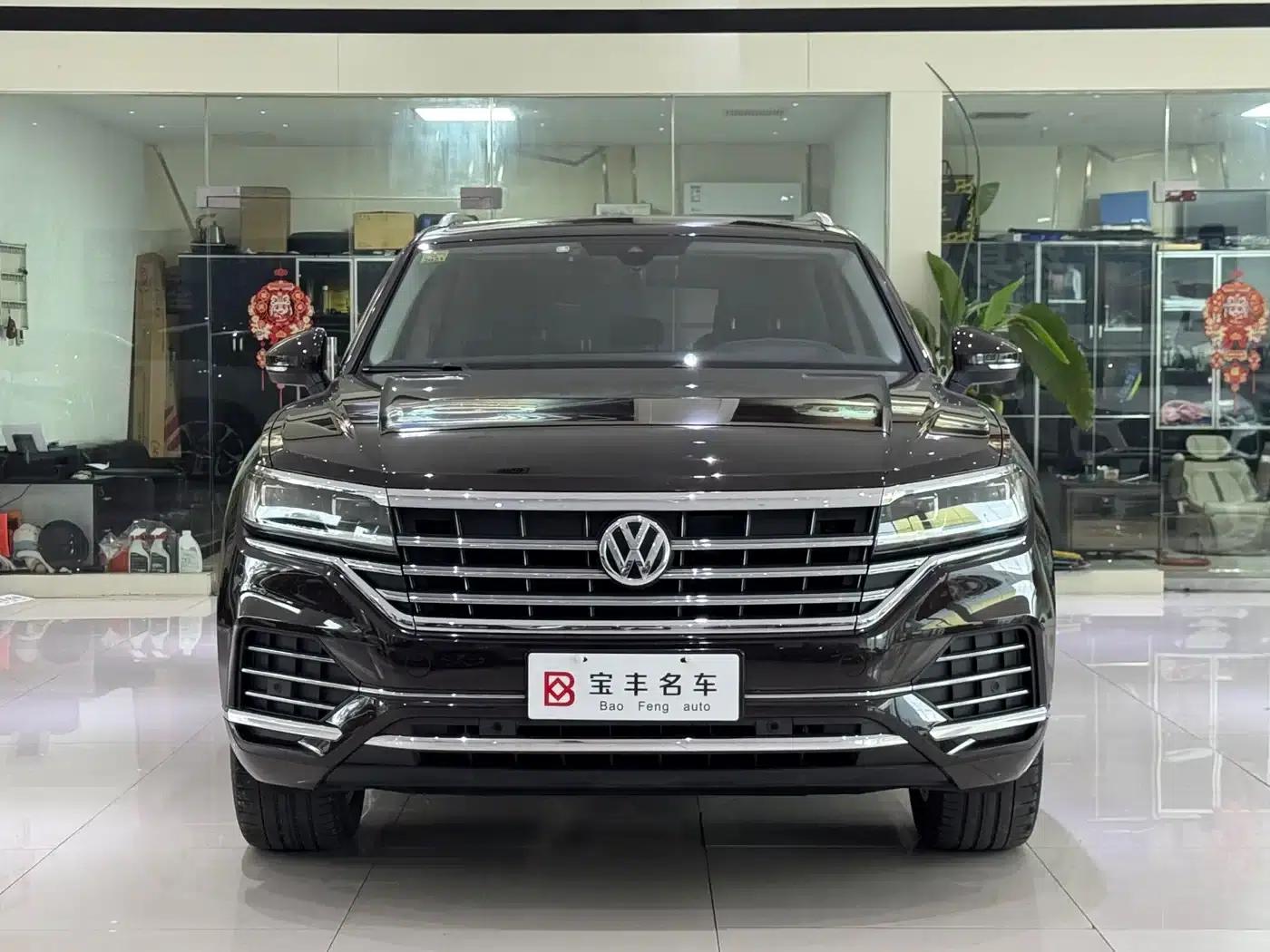 Touareg 2019 2.0TSI R-Line Edition (China VI Emission Standard) — миниатюра 2