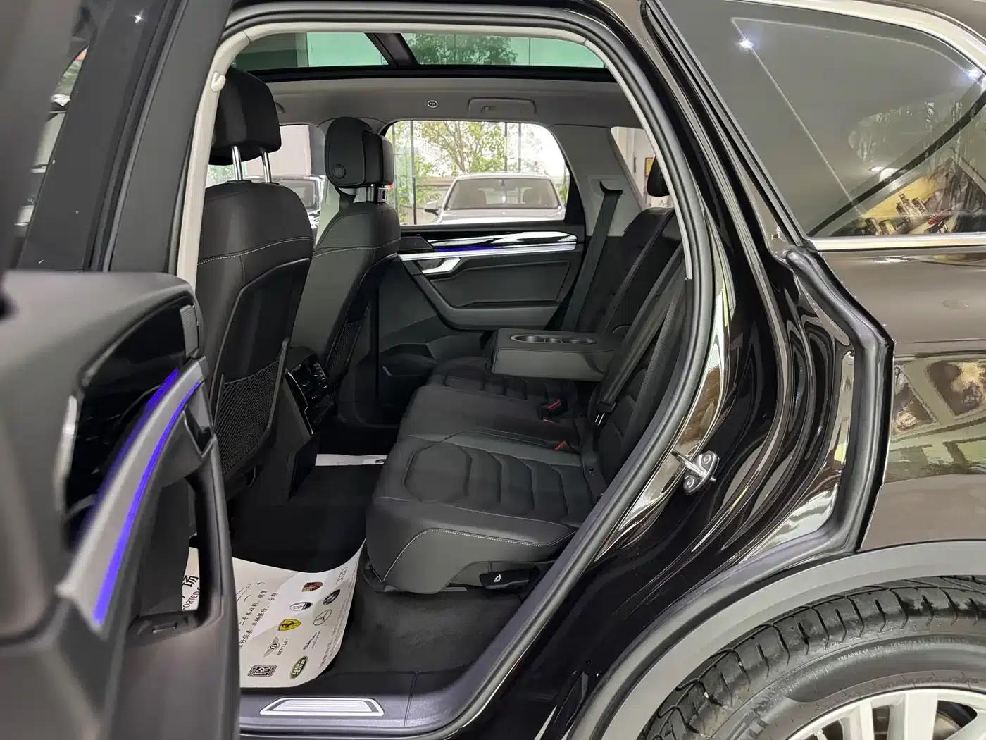 Touareg 2019 2.0TSI R-Line Edition (China VI Emission Standard) — миниатюра 13