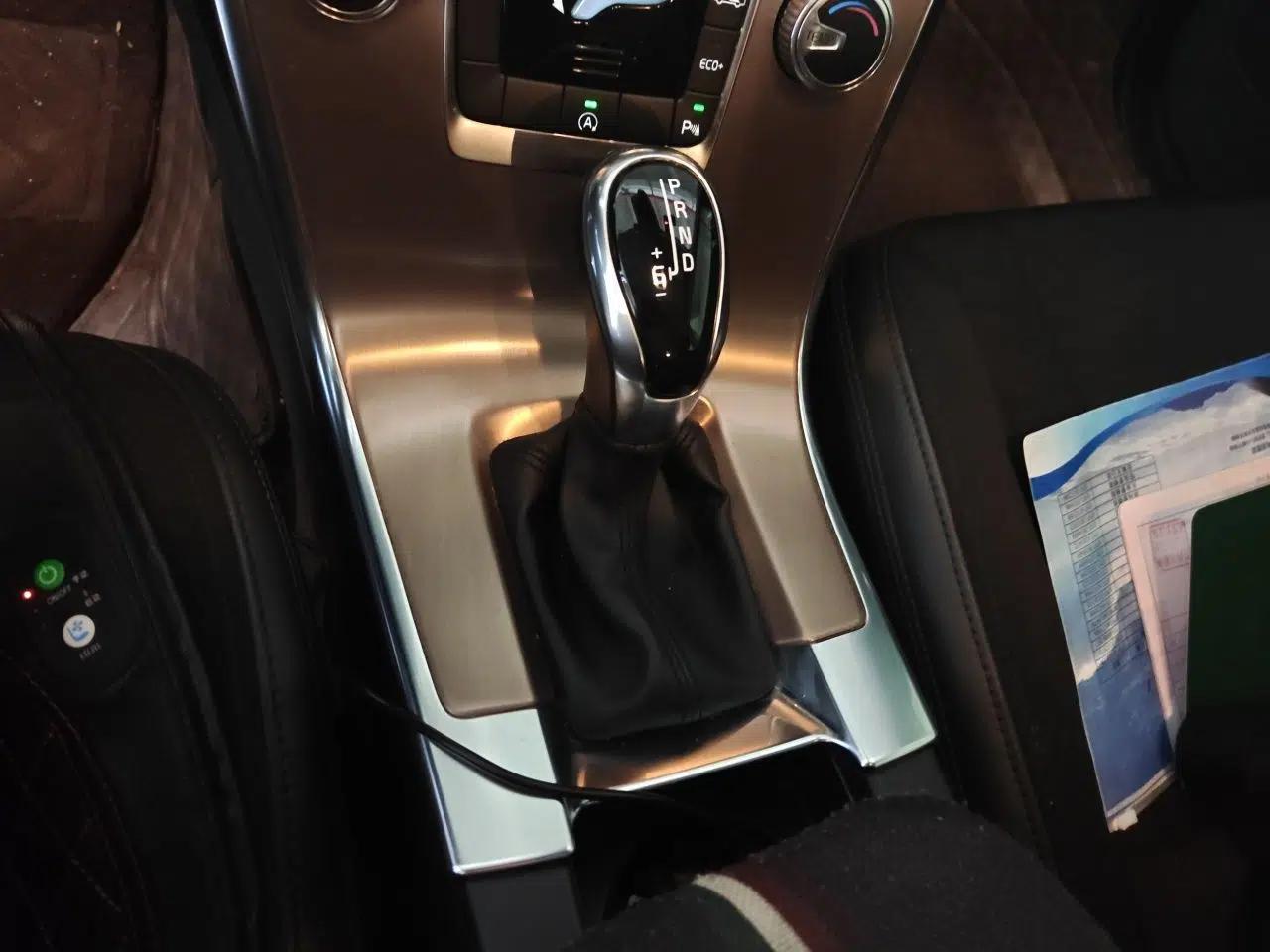 Volvo XC60 2016 T5 Smart Drive Edition — миниатюра 11