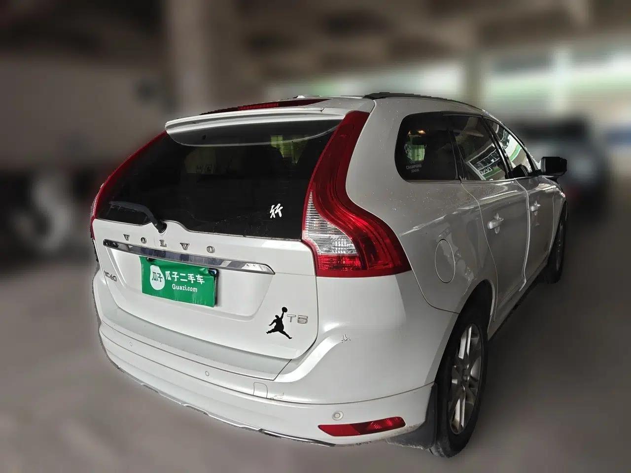 Volvo XC60 2016 T5 Smart Drive Edition — миниатюра 4