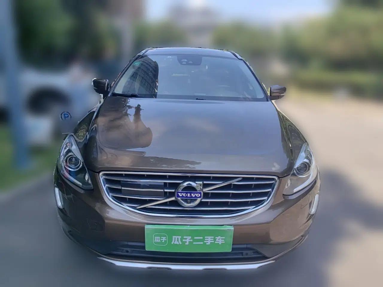 Volvo XC60 2016 T5 AWD Zhiyuan Edition — миниатюра 2