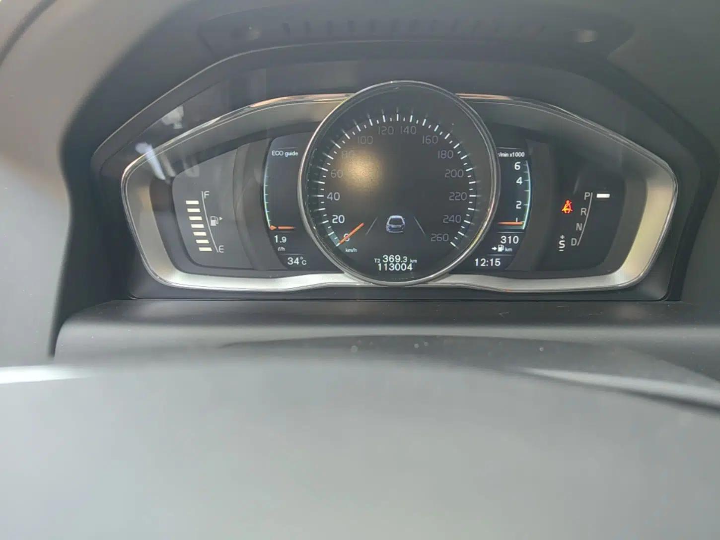 Volvo XC60 2016 T5 AWD Zhiyuan Edition — миниатюра 12