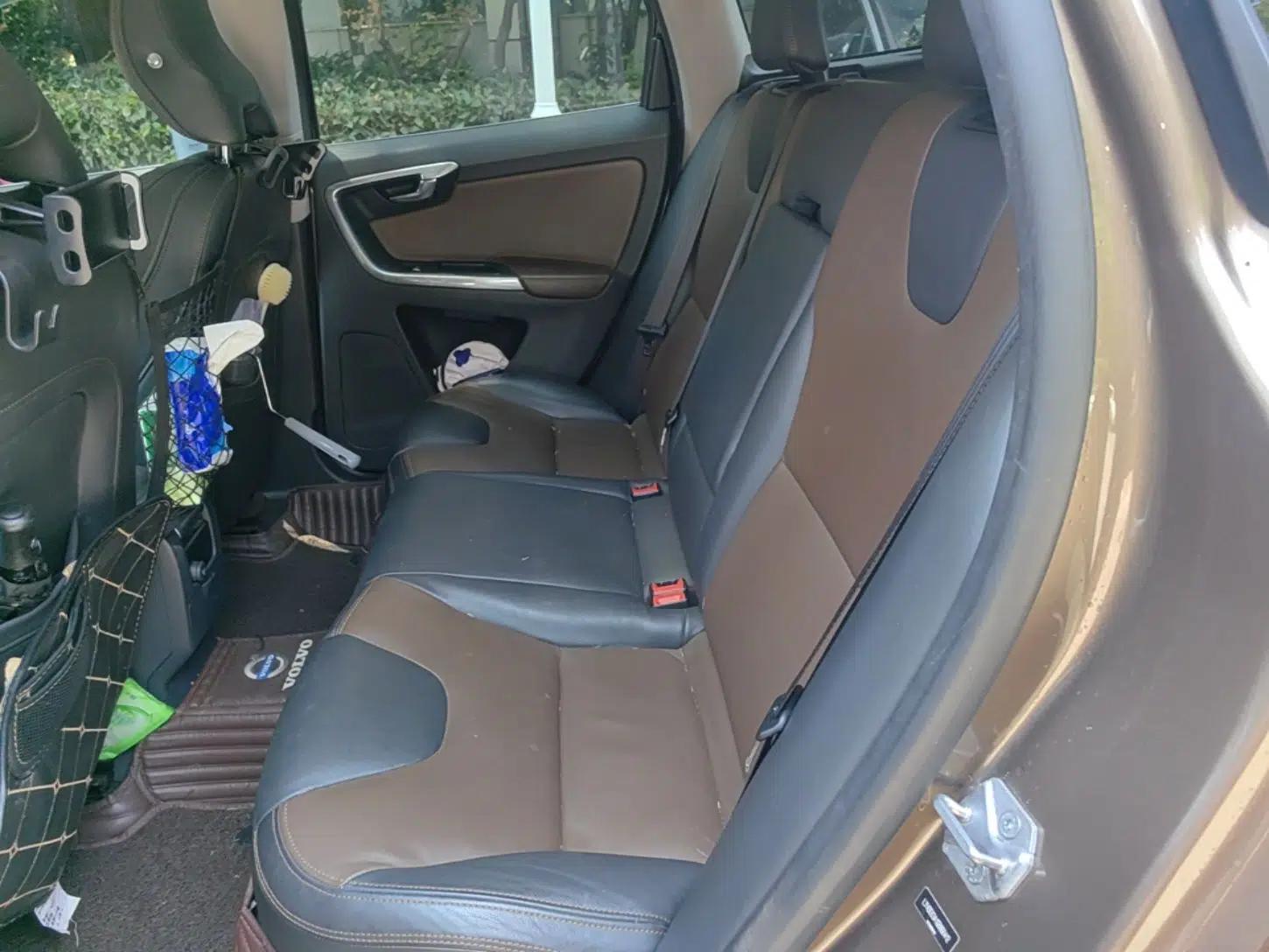 Volvo XC60 2016 T5 AWD Zhiyuan Edition — миниатюра 17