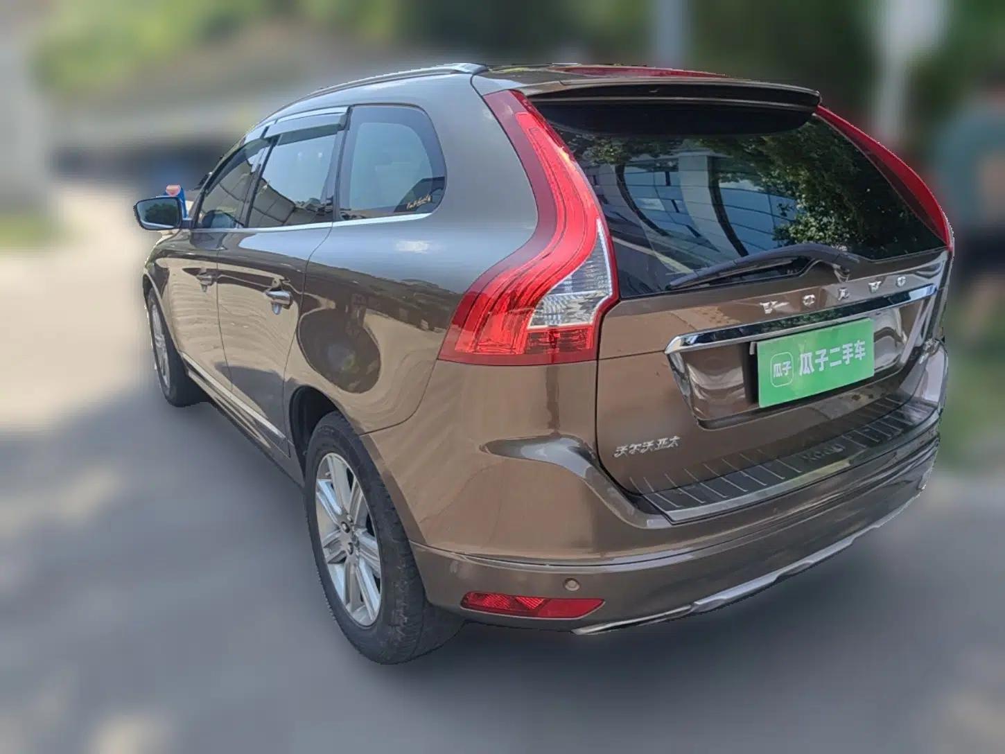 Volvo XC60 2016 T5 AWD Zhiyuan Edition — миниатюра 4