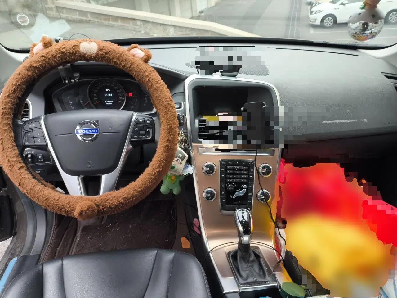 Volvo XC60 2016 T5 Smart Version — миниатюра 9