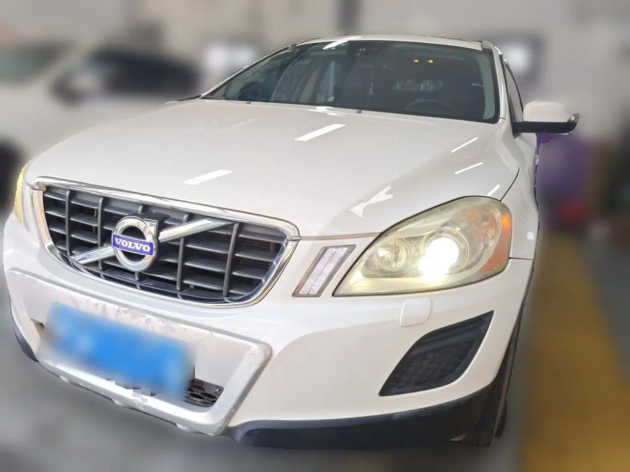 Volvo XC60 2013 T5 Comfort Edition — миниатюра 1