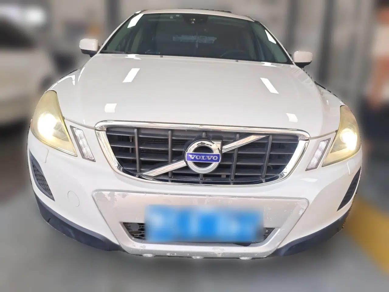 Volvo XC60 2013 T5 Comfort Edition — миниатюра 2