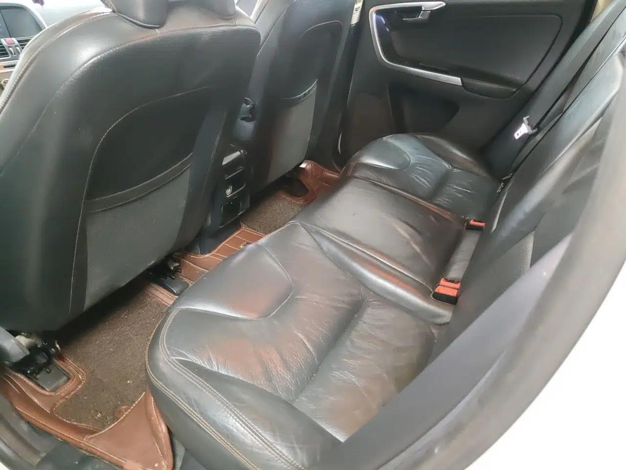 Volvo XC60 2013 T5 Comfort Edition — миниатюра 17