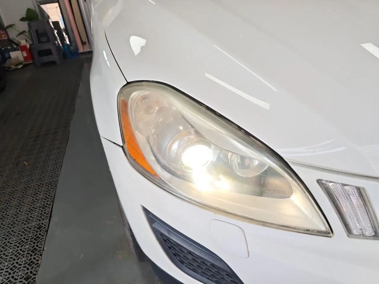 Volvo XC60 2013 T5 Comfort Edition — миниатюра 7