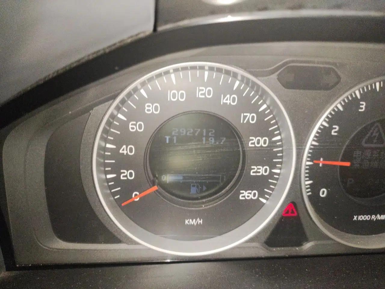 Volvo XC60 2013 T5 Comfort Edition — миниатюра 12