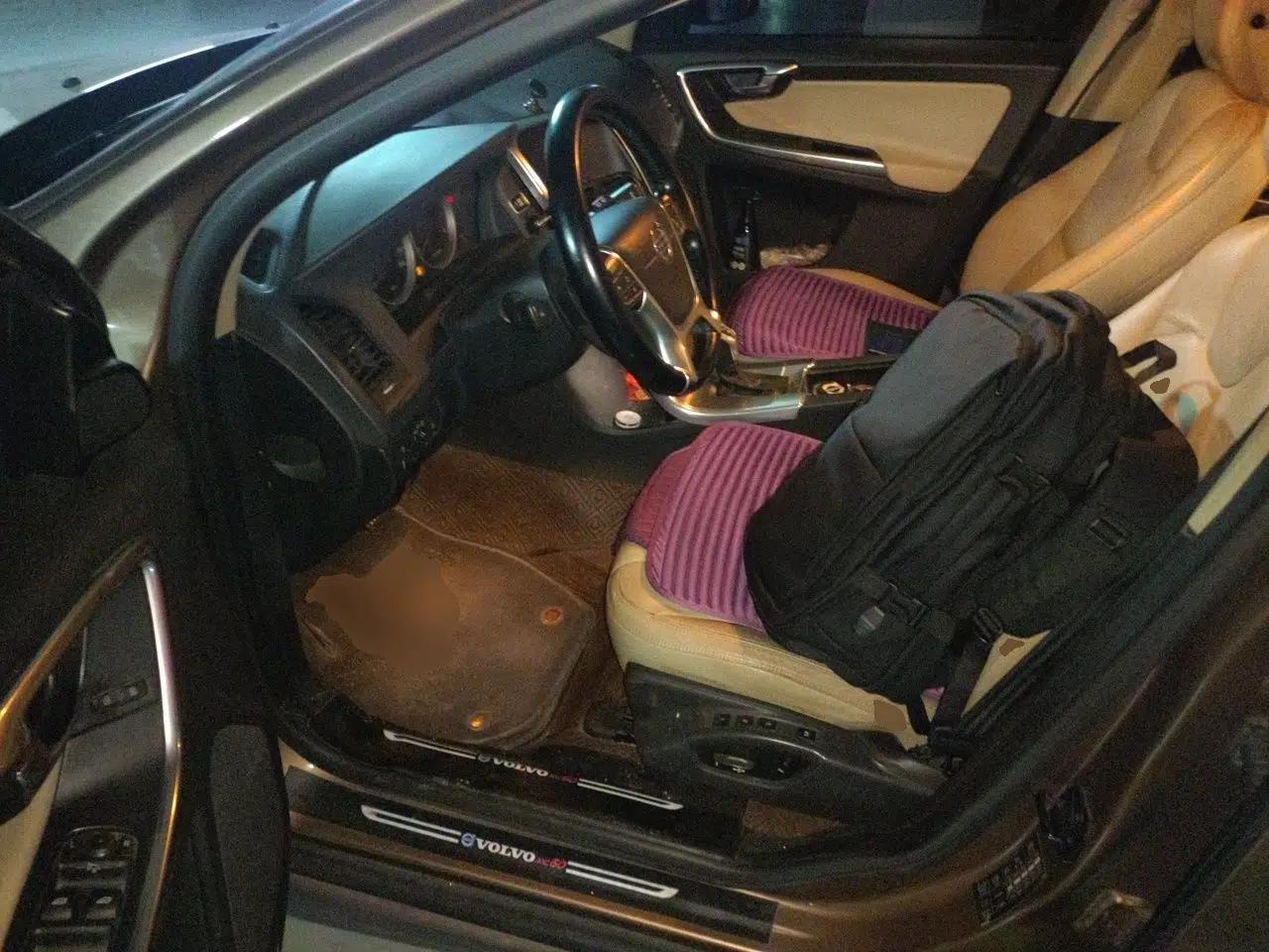 Volvo XC60 2013 T5 Comfort Edition — миниатюра 16