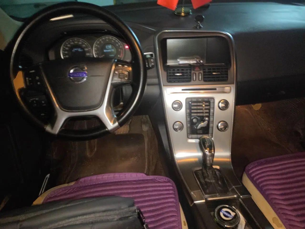 Volvo XC60 2013 T5 Comfort Edition — миниатюра 9