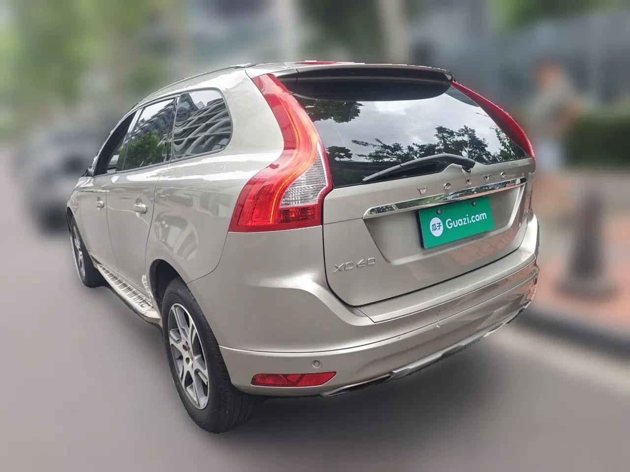 Volvo XC60 2013 T5 Zhiya Edition — миниатюра 4