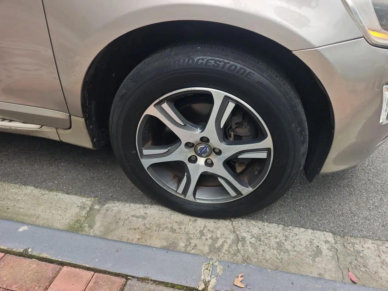 Volvo XC60 2013 T5 Zhiya Edition — миниатюра 8