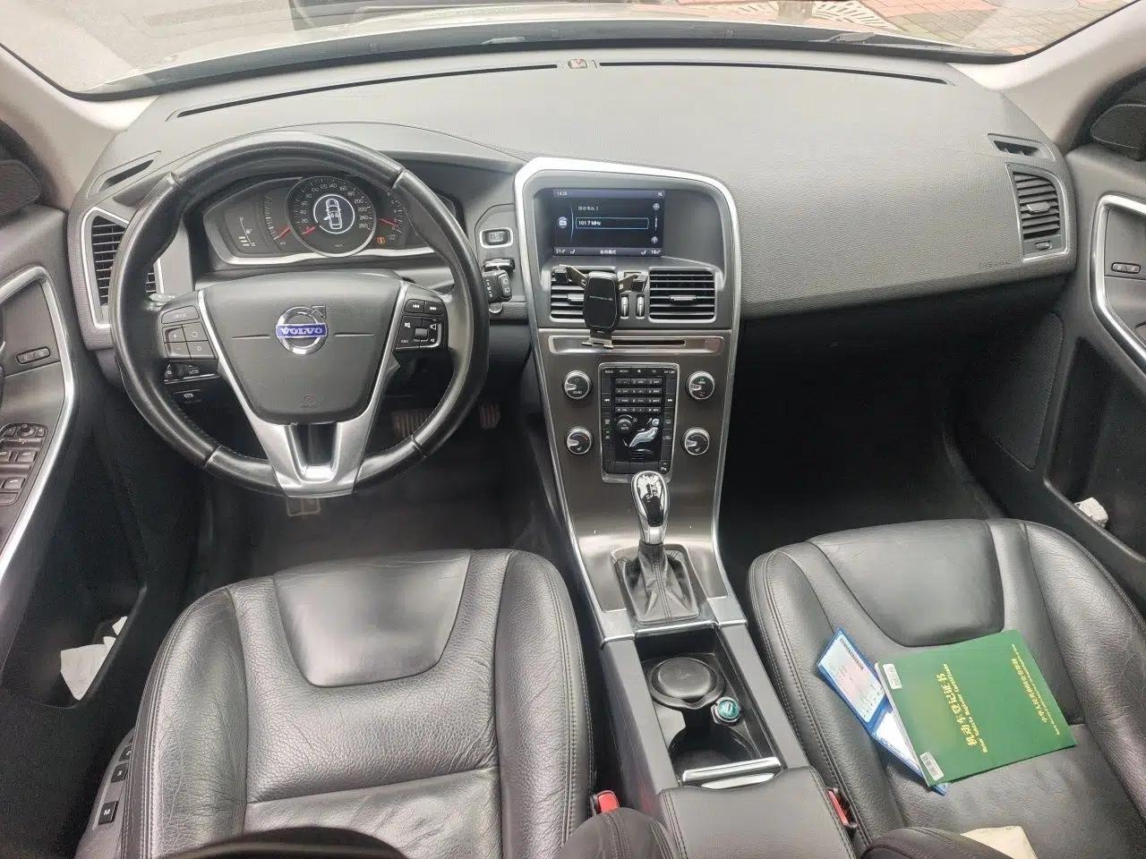 Volvo XC60 2013 T5 Zhiya Edition — миниатюра 9