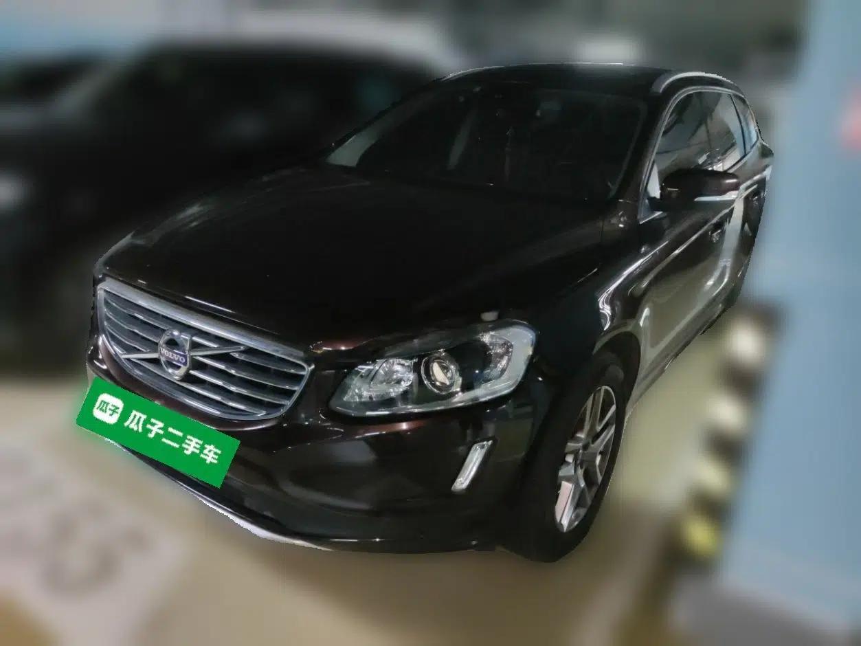 Volvo XC60 2017 T5 AWD Smart Upgrade Model — миниатюра 1