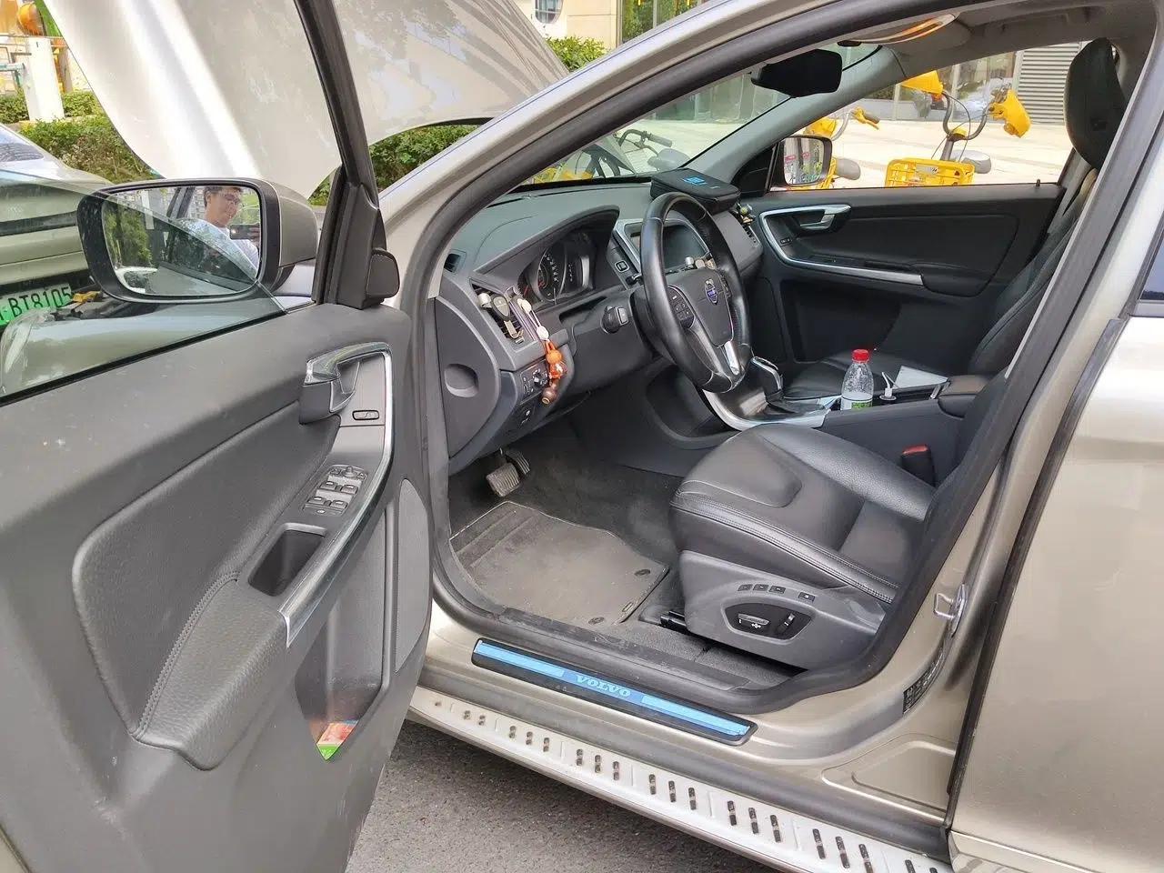 Volvo XC60 2013 T5 Zhiya Edition — миниатюра 16