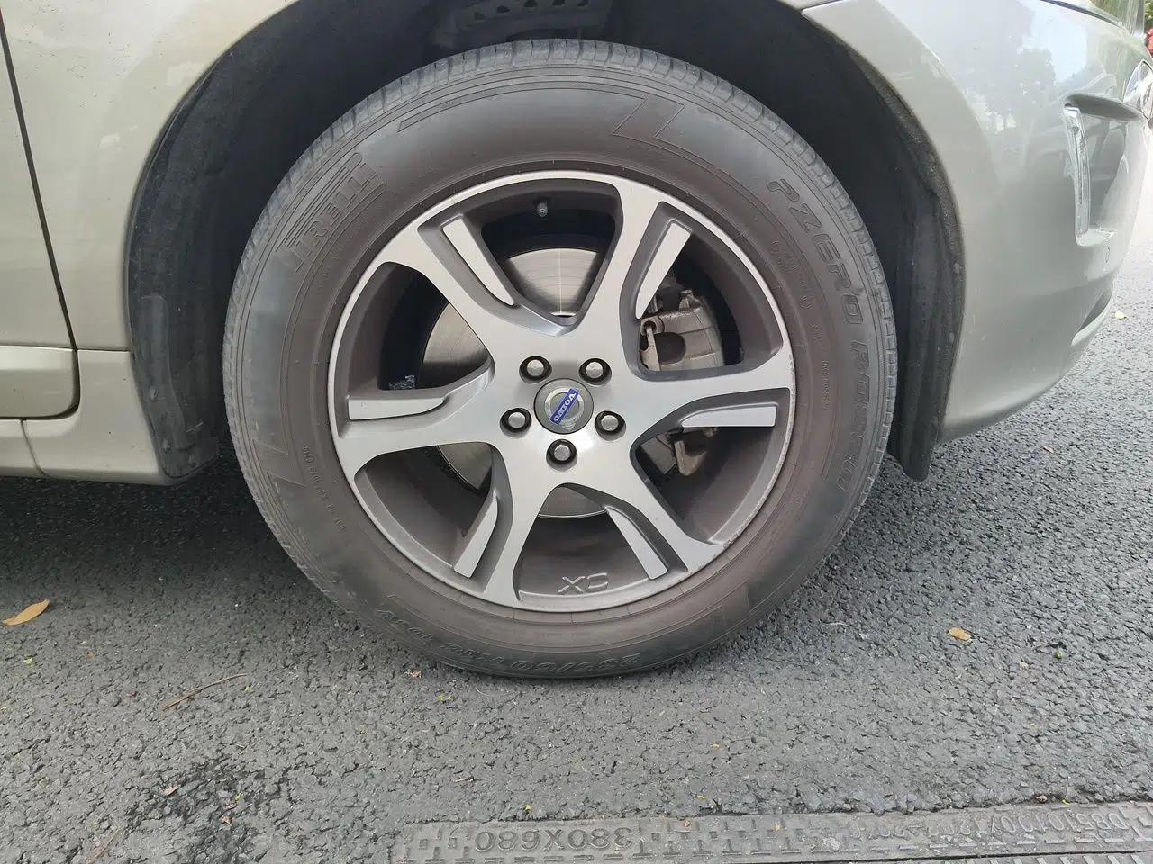 Volvo XC60 2013 T5 Zhiya Edition — миниатюра 8