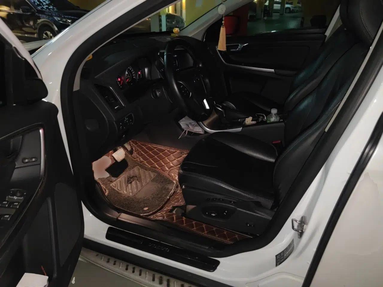 Volvo XC60 2017 T5 Smart Upgrade Edition — миниатюра 16