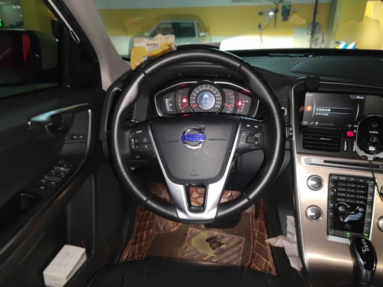 Volvo XC60 2017 T5 Smart Upgrade Edition — миниатюра 10