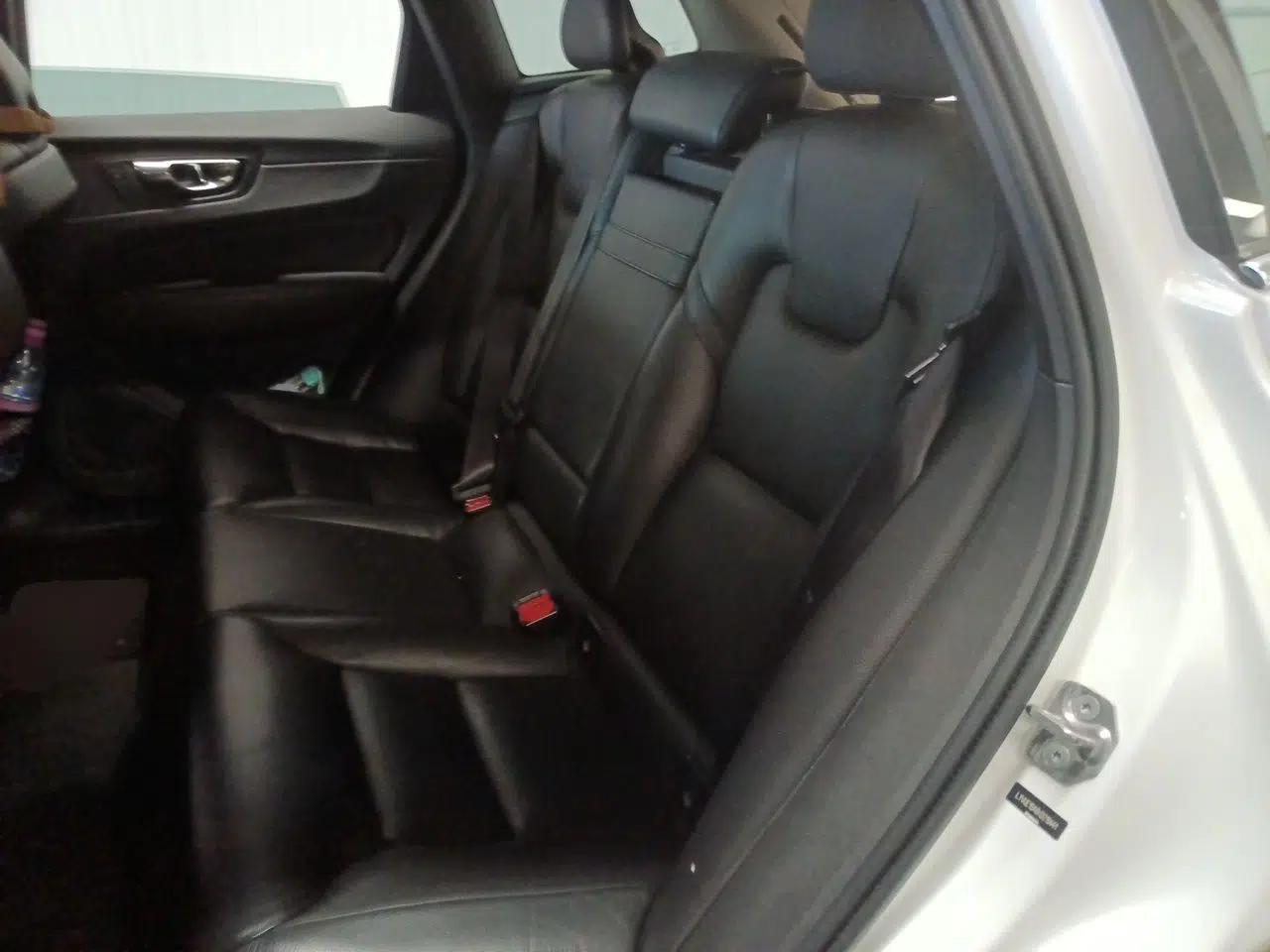 Volvo XC60 2019 T5 4x4 Smart Edition China VI Standard — миниатюра 17