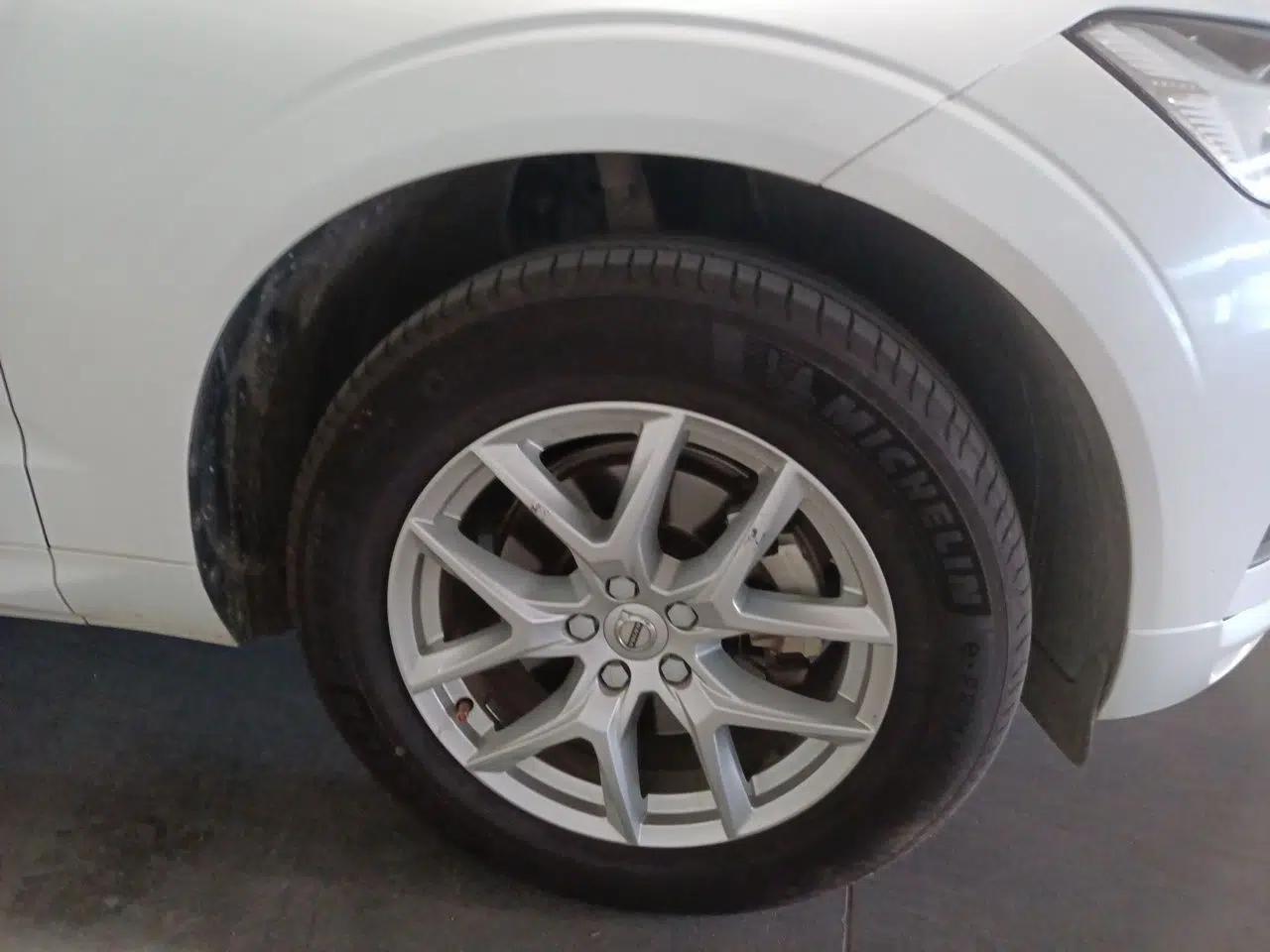 Volvo XC60 2019 T5 4x4 Smart Edition China VI Standard — миниатюра 8