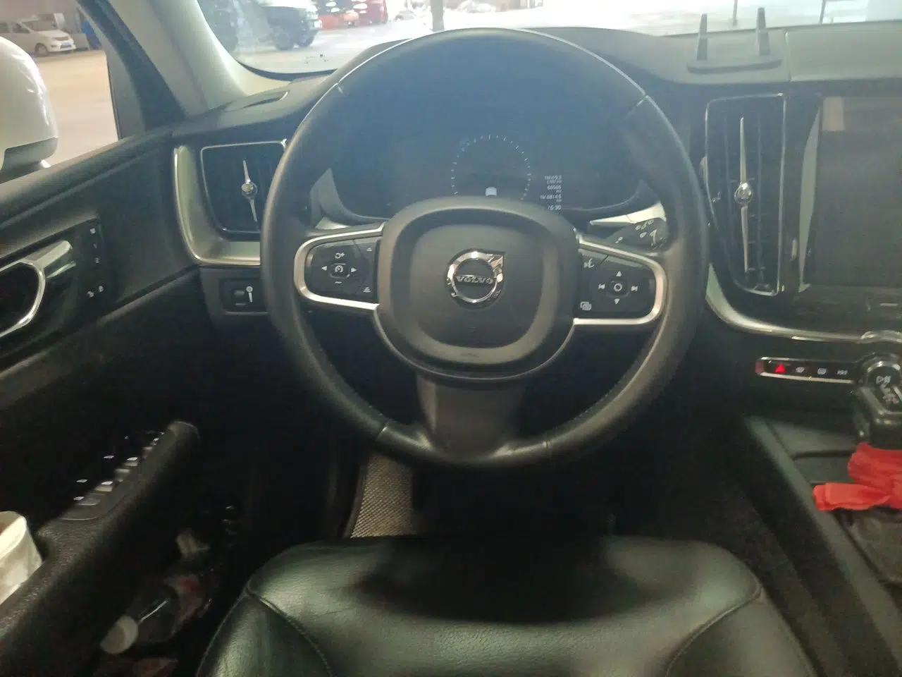 Volvo XC60 2019 T5 4x4 Smart Edition China VI Standard — миниатюра 10