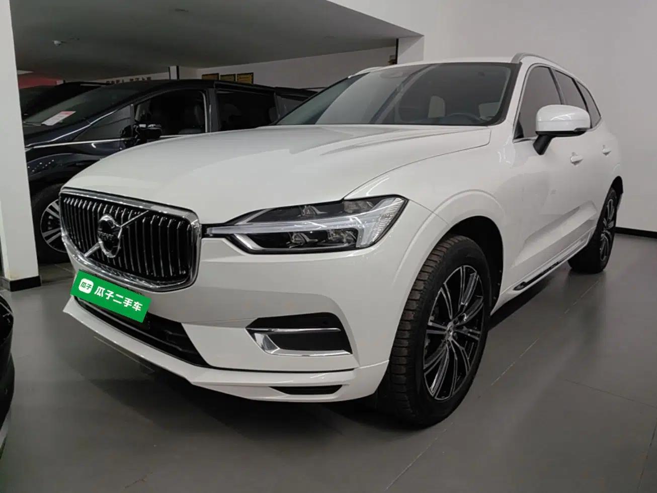 Volvo XC60 2020 T5 4x4 Smart Luxury Edition — миниатюра 1