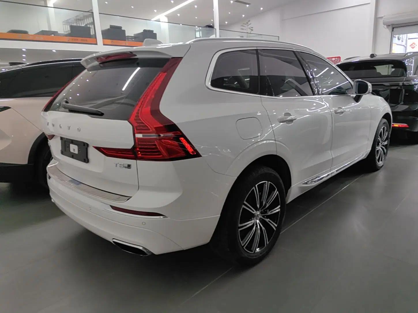 Volvo XC60 2020 T5 4x4 Smart Luxury Edition — миниатюра 6