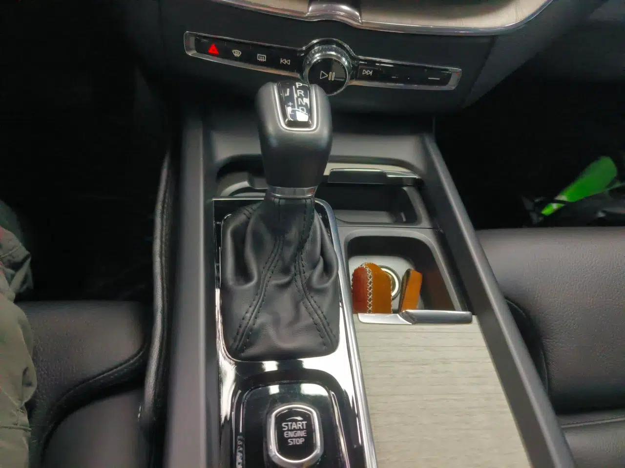Volvo XC60 2021 T5 4x4 Smart Luxury Edition — миниатюра 14