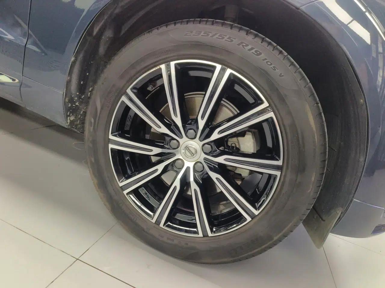 Volvo XC60 2021 T5 4x4 Smart Luxury Edition — миниатюра 8