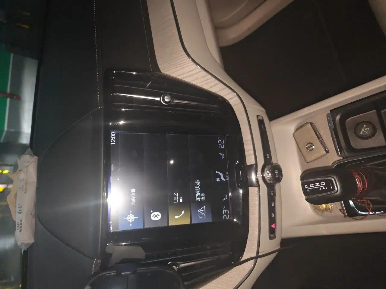 Volvo XC60 2019 T5 4x4 Zhiya Luxury Edition China V Standard — миниатюра 13