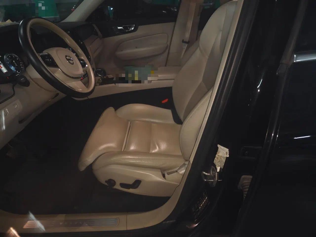 Volvo XC60 2019 T5 4x4 Zhiya Luxury Edition China V Standard — миниатюра 15