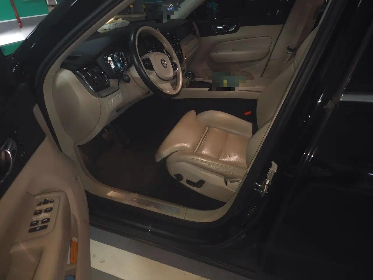 Volvo XC60 2019 T5 4x4 Zhiya Luxury Edition China V Standard — миниатюра 16