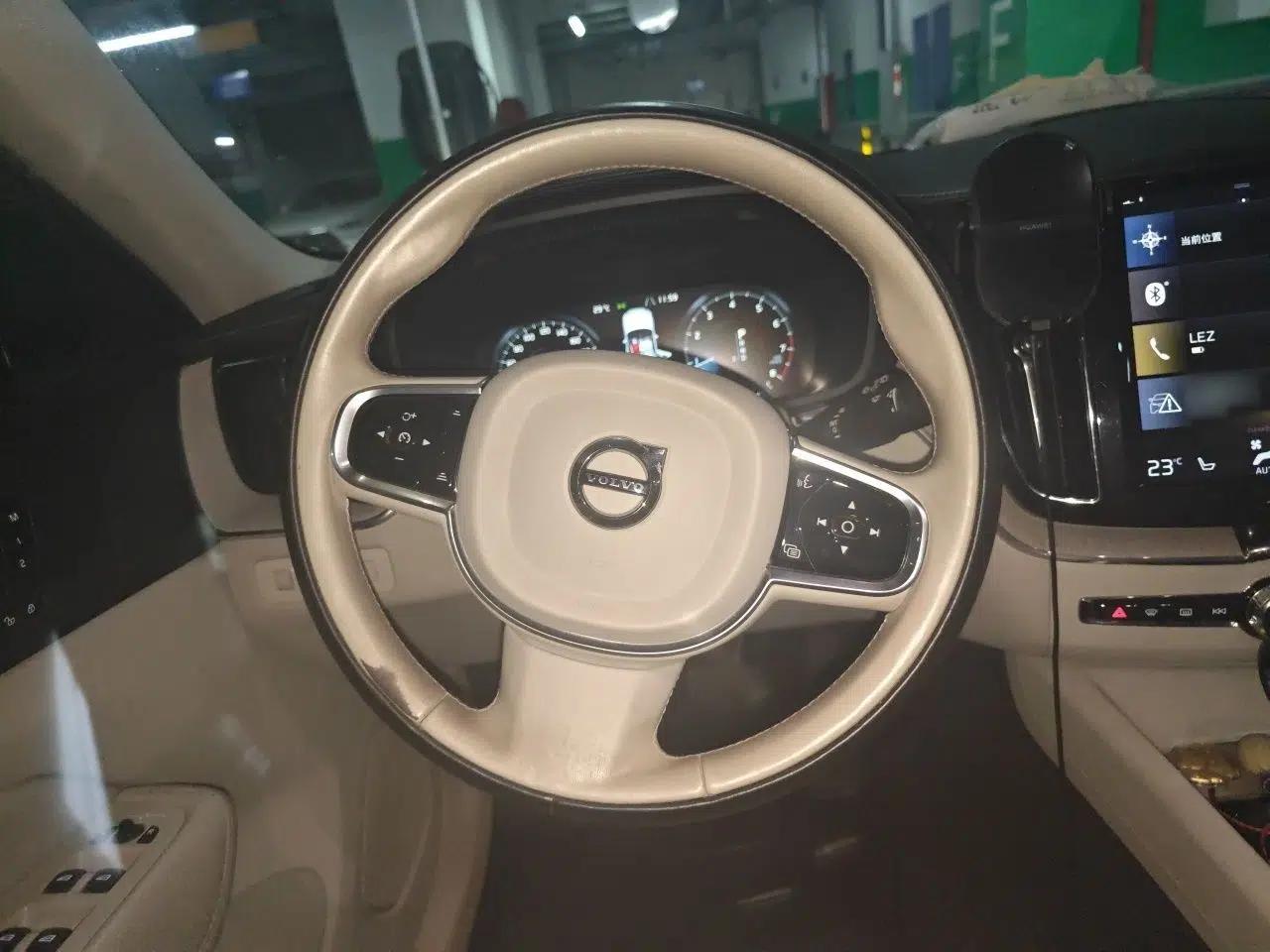 Volvo XC60 2019 T5 4x4 Zhiya Luxury Edition China V Standard — миниатюра 10