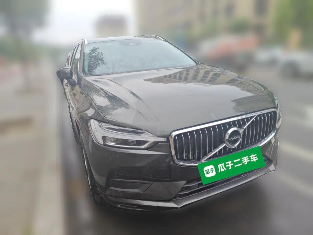 Volvo XC60 2018 T5 4x4 Zhiyi Edition — миниатюра 3