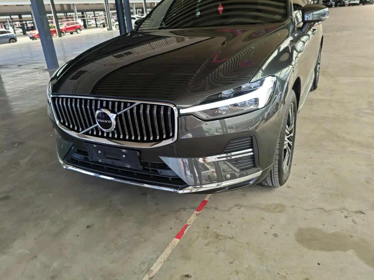 Volvo XC60 2022 B5 4x4 Smart Luxury Edition — миниатюра 8